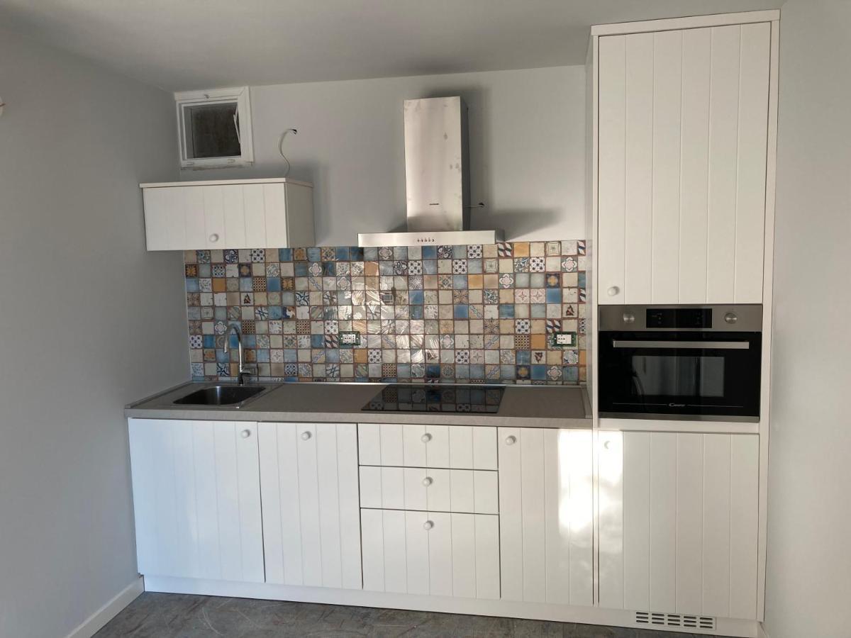 Redhouse Benaco Apartment Torri Del Benaco Ngoại thất bức ảnh