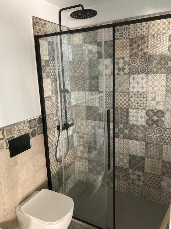 Redhouse Benaco Apartment Torri Del Benaco Ngoại thất bức ảnh